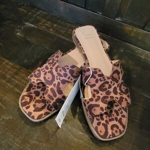 Nina Women's Slide Leopard Print Sandals